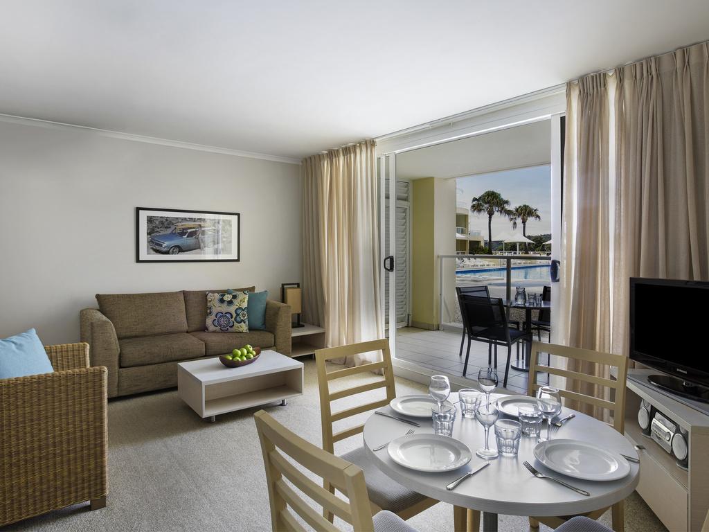 Mantra Ettalong Beach Exterior photo