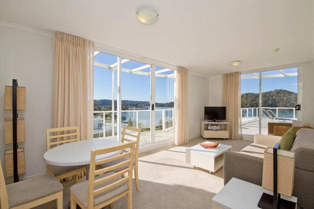 Mantra Ettalong Beach Exterior photo