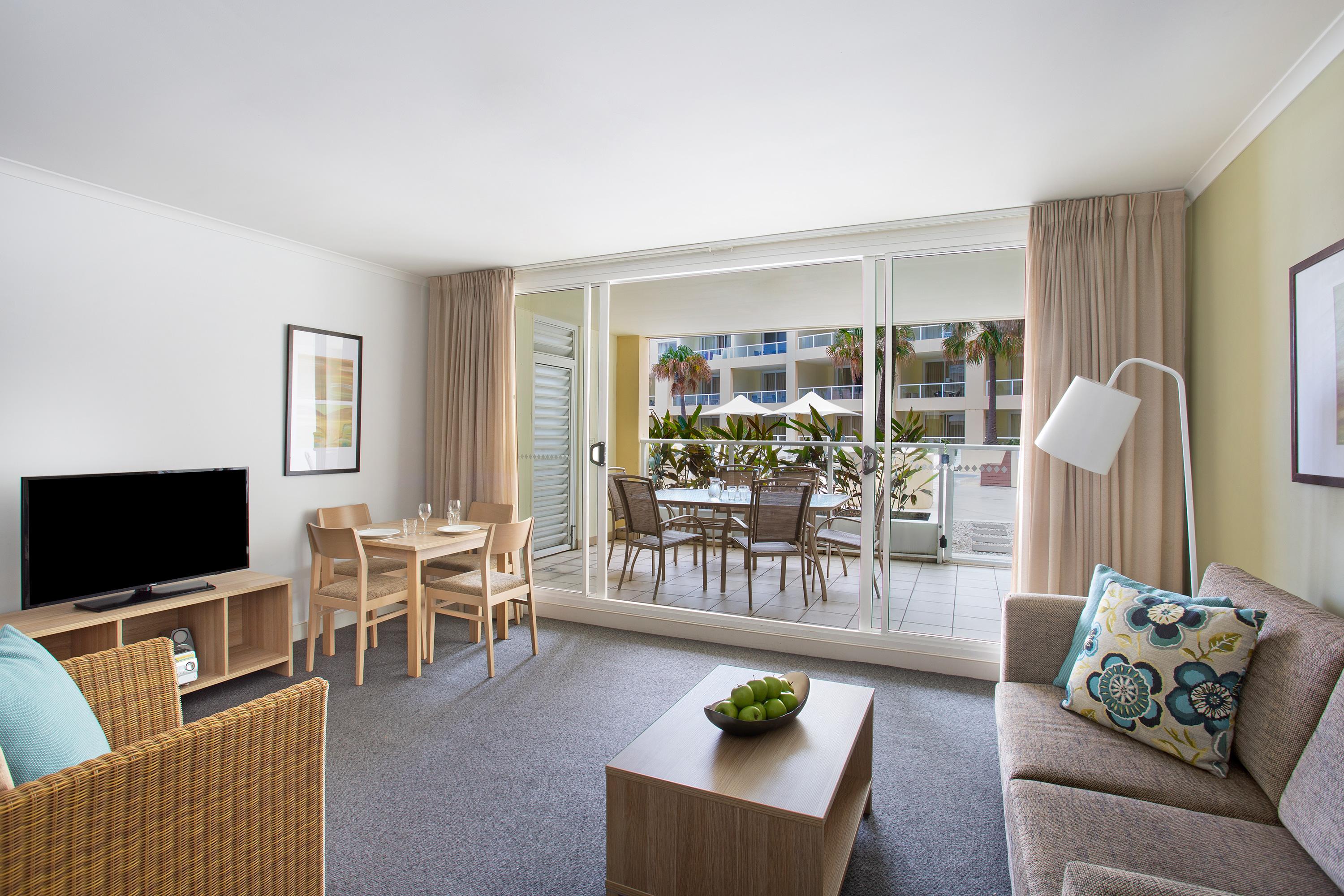 Mantra Ettalong Beach Exterior photo
