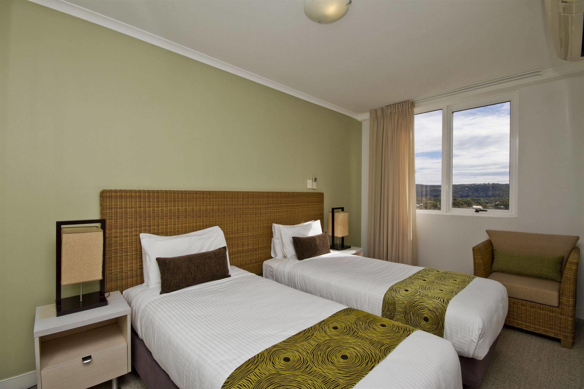 Mantra Ettalong Beach Exterior photo