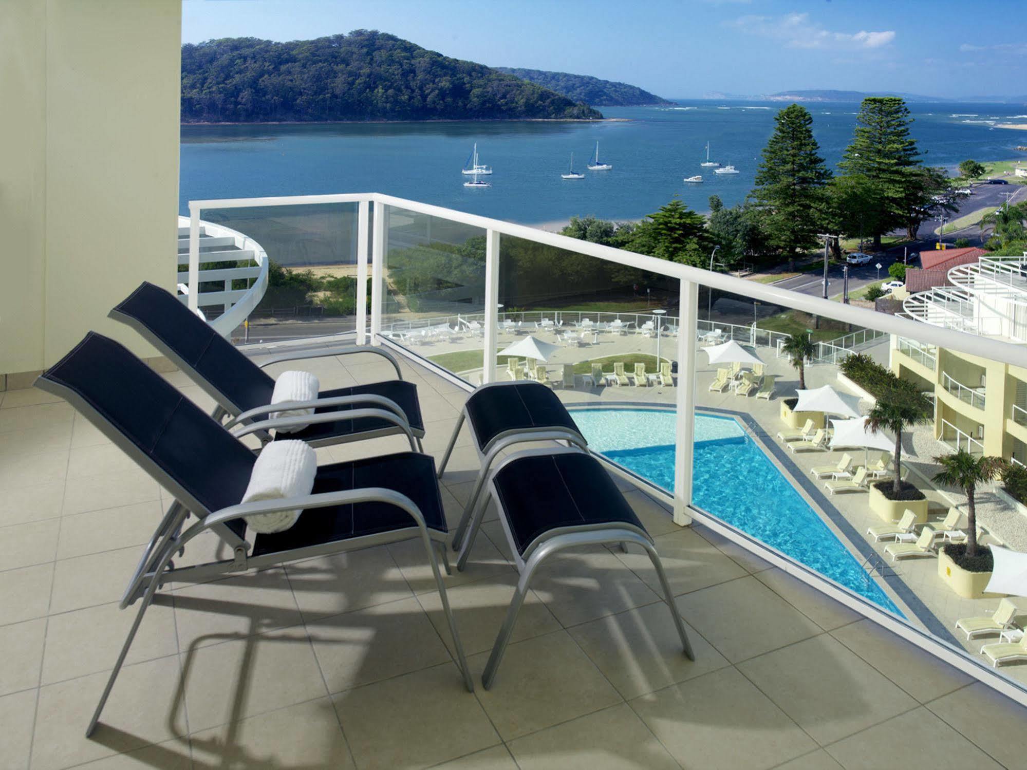 Mantra Ettalong Beach Exterior photo